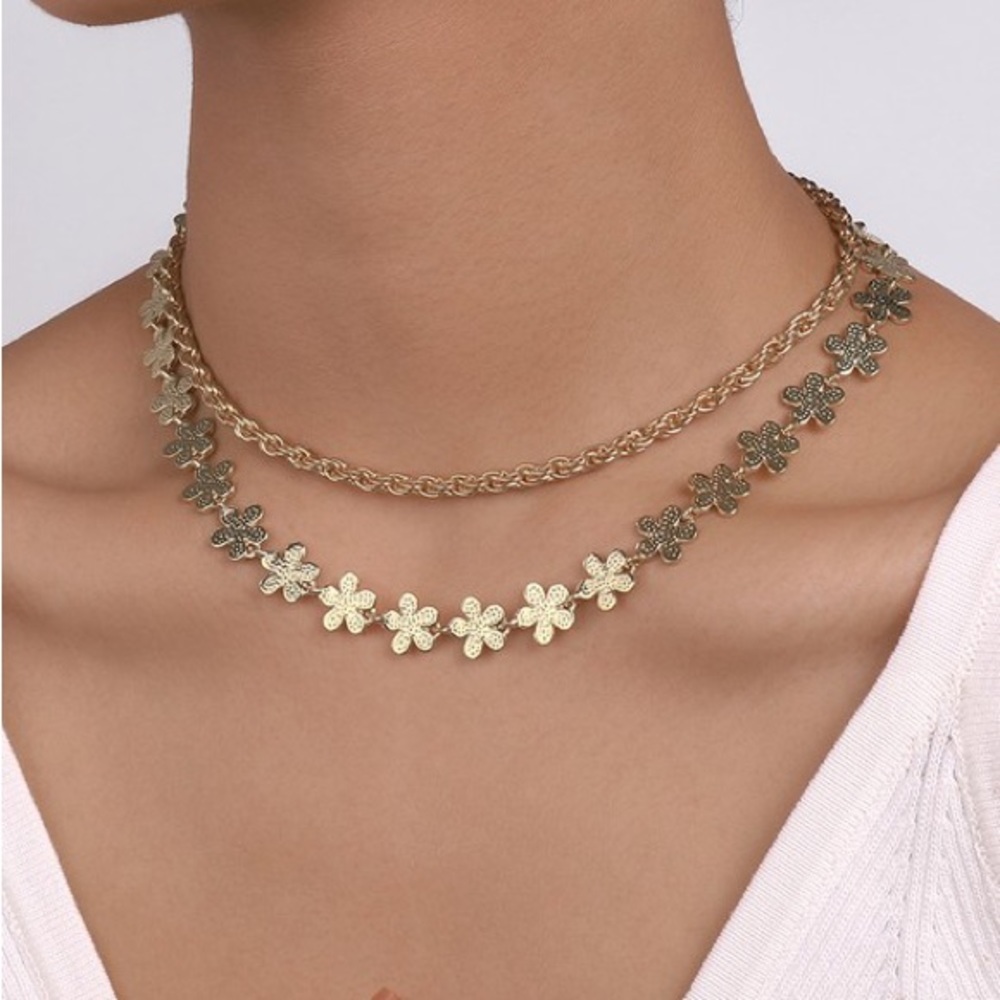 Flower Layered Necklace